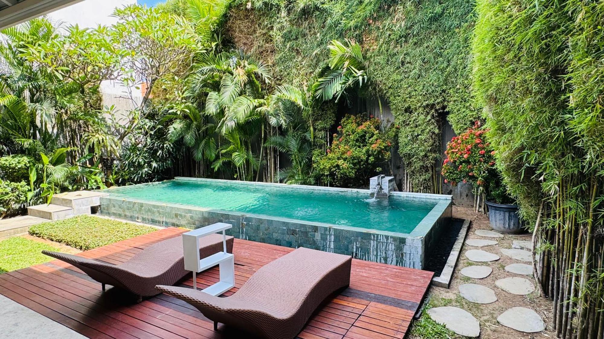 Villa Rainbow Sanur Extérieur photo